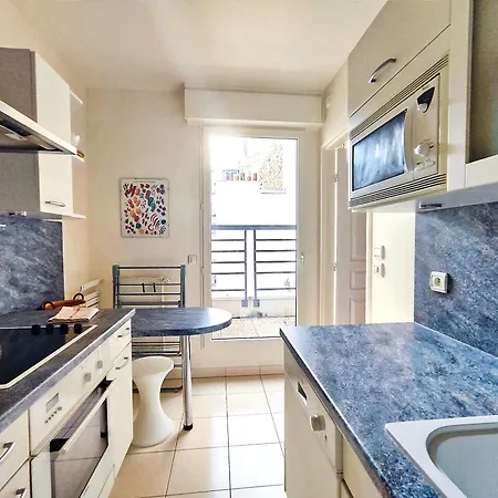 Apartment Charming In Picturesque Passage Doisy Paris