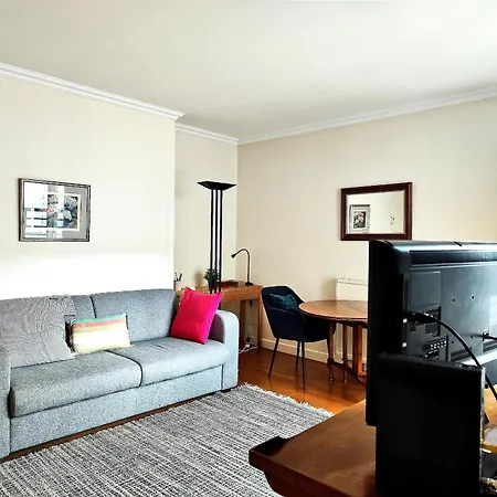 Charming In Picturesque Passage Doisy Paris